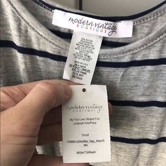 Jumpsuit - Picture 2 of 7